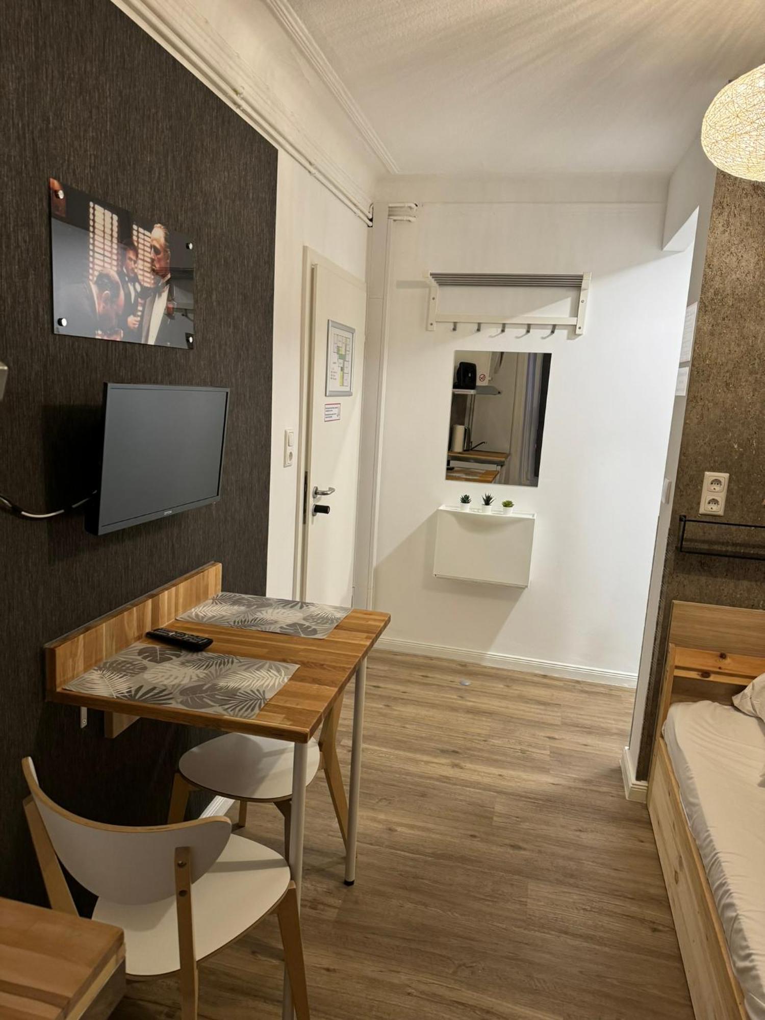 Room Pauli Hamburg Exterior photo
