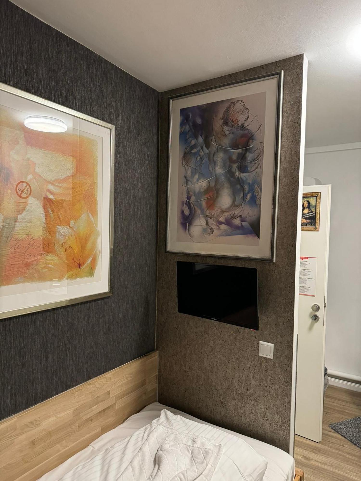 Room Pauli Hamburg Exterior photo
