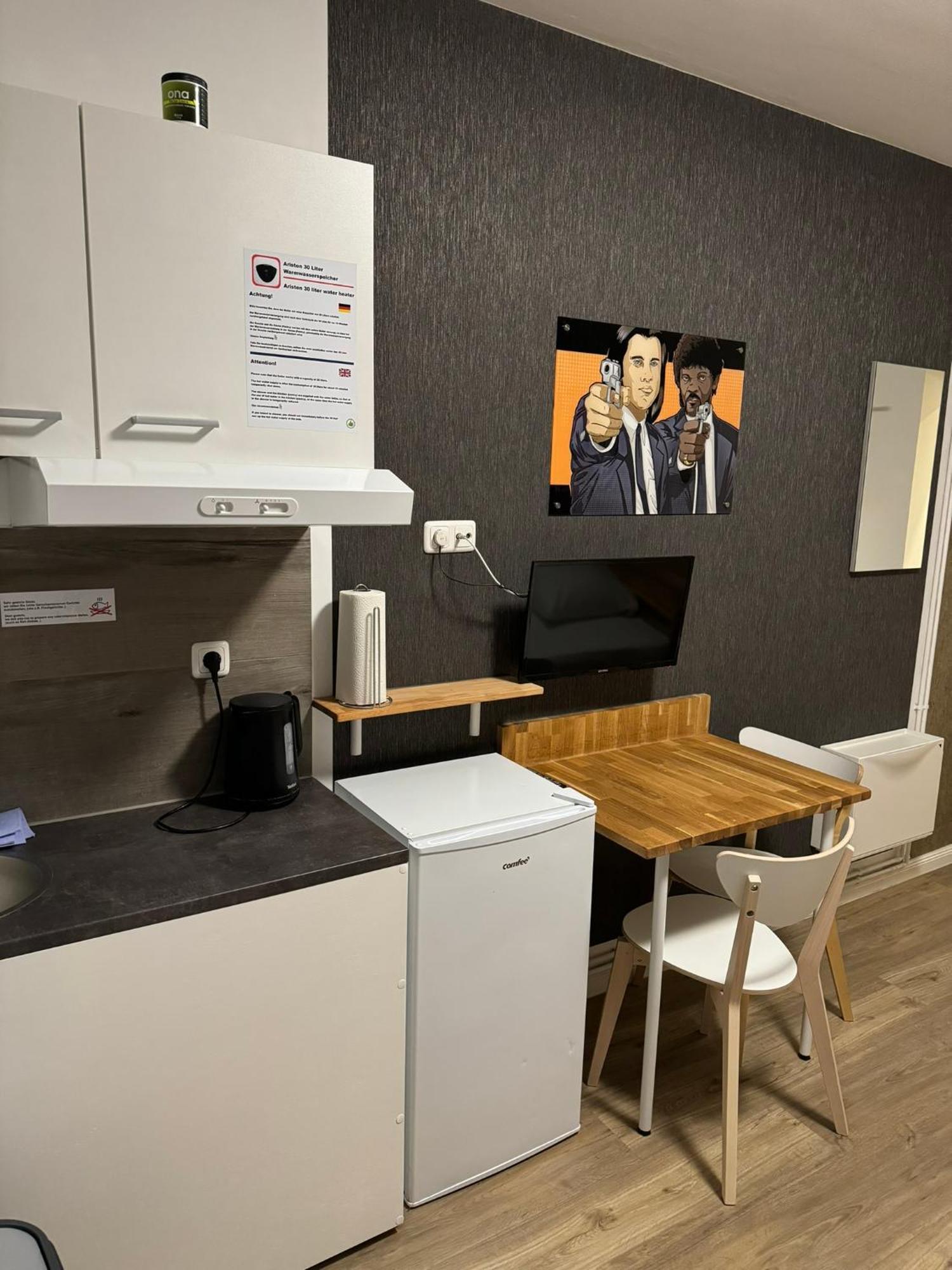 Room Pauli Hamburg Exterior photo